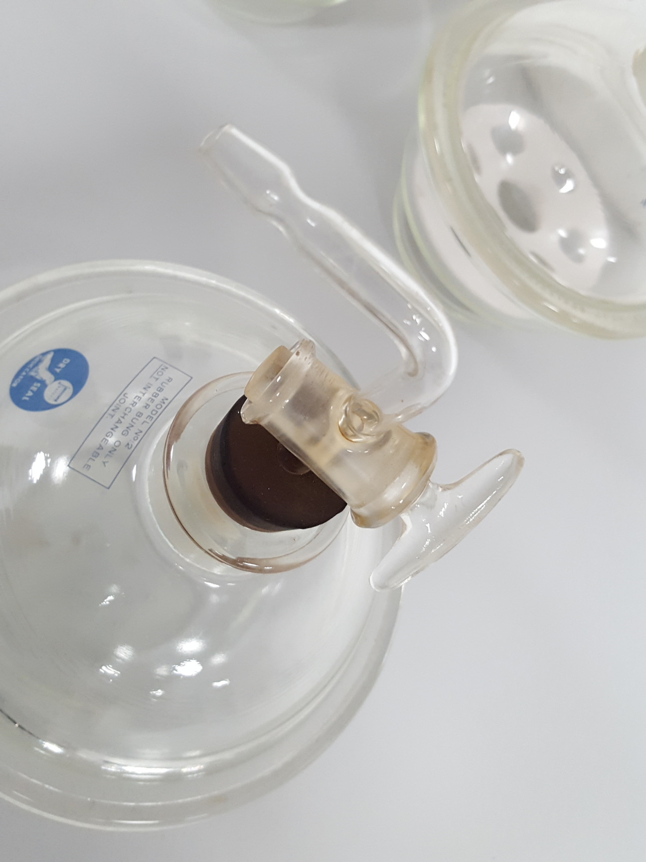 Image of 5 x Multi-Branded Mixed Glass Desiccators Dry Seal Jencons Lab