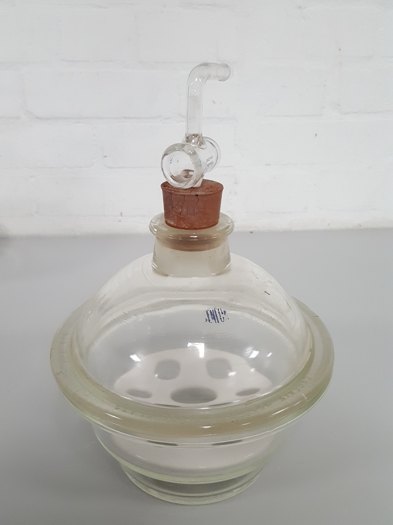 Image of 5 x Multi-Branded Mixed Glass Desiccators Dry Seal Jencons Lab