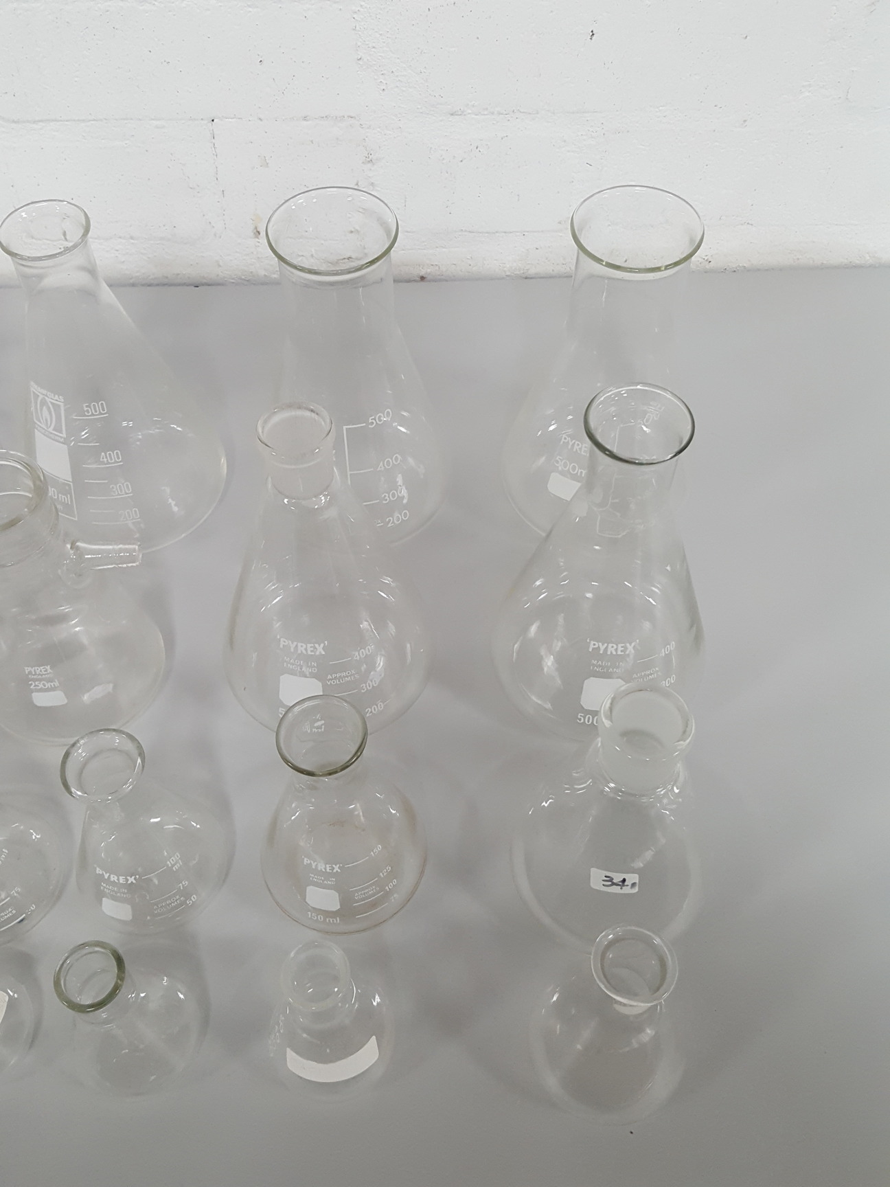 Image of 24 x Lab Glassware Conical and Buchner Flask Inc Pyrex Glass