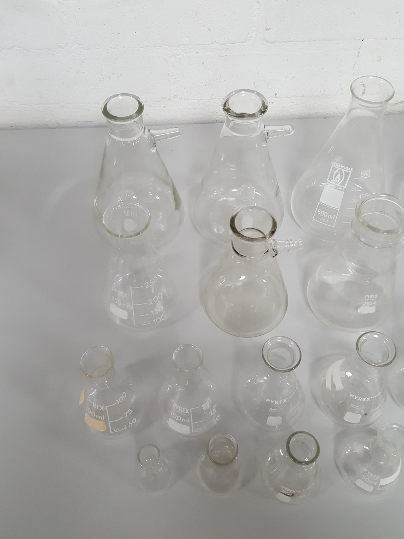 Image of 24 x Lab Glassware Conical and Buchner Flask Inc Pyrex Glass