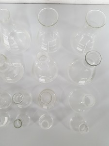 Thumbnail image of 24 x Lab Glassware Conical and Buchner Flask Inc Pyrex Glass