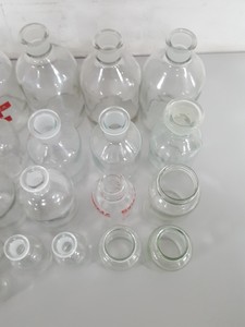 Thumbnail image of 37 x Flat Bottomed Lab Glass Flasks Jointed + Stoppers 