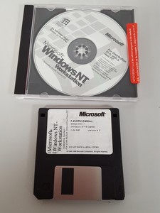 Thumbnail image of 10 x Vintage Microsoft Software Disks Windows NT Workstation, Office 97, MS-DOS,
