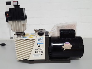 Thumbnail image of Varian 3900 Gas Chromatograph + Saturn 2100 GC/MS + CP-8400 AS & DS102 Pump Lab