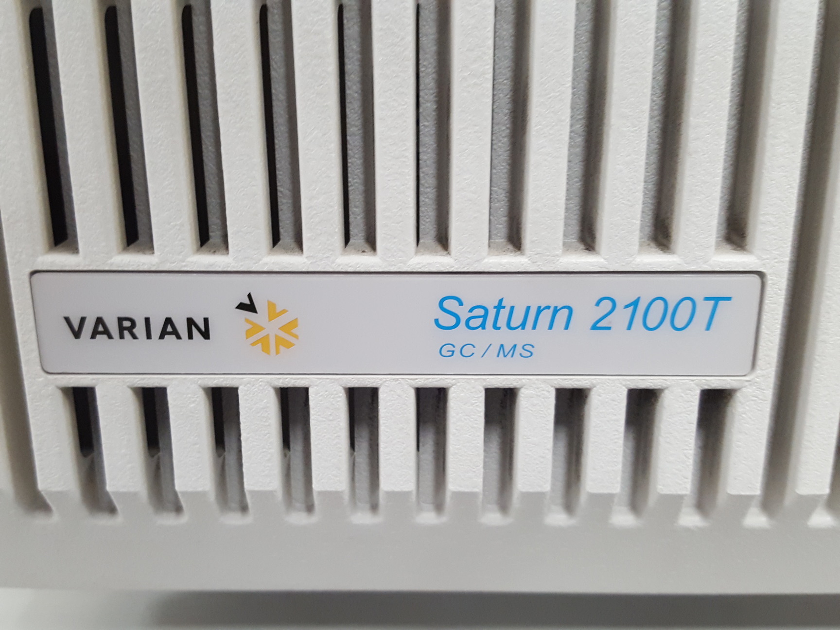 Image of Varian 3900 Gas Chromatograph + Saturn 2100 GC/MS + CP-8400 AS & DS102 Pump Lab
