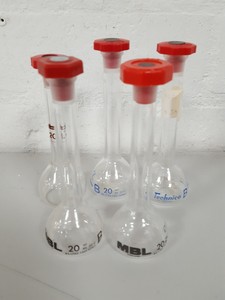 Thumbnail image of 108 x Volumetric Flasks Lab Glassware Glass + Stoppers