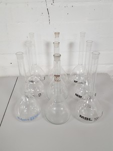 Thumbnail image of 108 x Volumetric Flasks Lab Glassware Glass + Stoppers