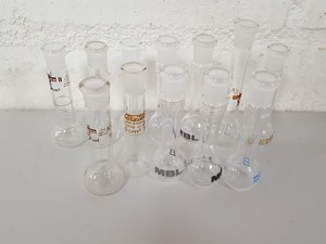 Thumbnail image of 108 x Volumetric Flasks Lab Glassware Glass + Stoppers