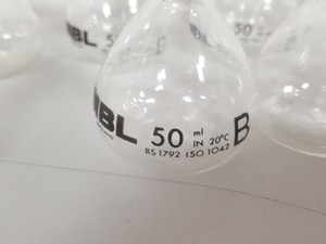 Thumbnail image of 108 x Volumetric Flasks Lab Glassware Glass + Stoppers