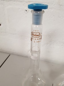 Thumbnail image of 108 x Volumetric Flasks Lab Glassware Glass + Stoppers