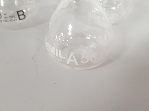 Thumbnail image of 108 x Volumetric Flasks Lab Glassware Glass + Stoppers