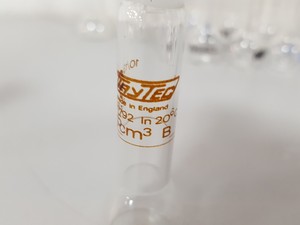 Thumbnail image of 108 x Volumetric Flasks Lab Glassware Glass + Stoppers