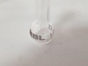 Thumbnail image of 108 x Volumetric Flasks Lab Glassware Glass + Stoppers