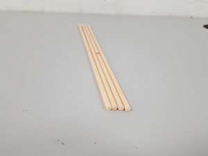 Thumbnail image of 4 x Ceramic Machinable Rods Lab 6mm diameter