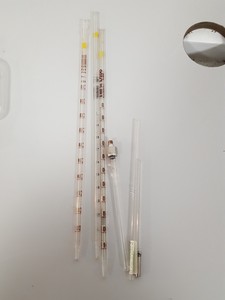 Thumbnail image of Large Lab Jointed Glassware Job Lot Centrifuge Tubes, Boiling Flasks