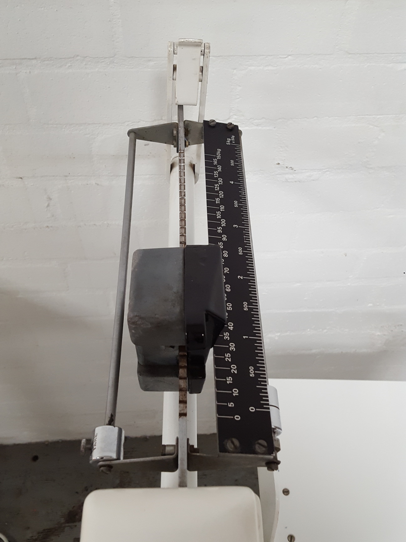 Herbert & Sons Vintage Animal / Baby Weighing Scales Lab