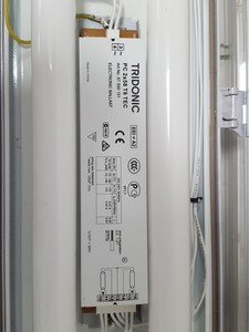 Thumbnail image of 9x Large Size Fluorescent Light Fitting Other Electrical