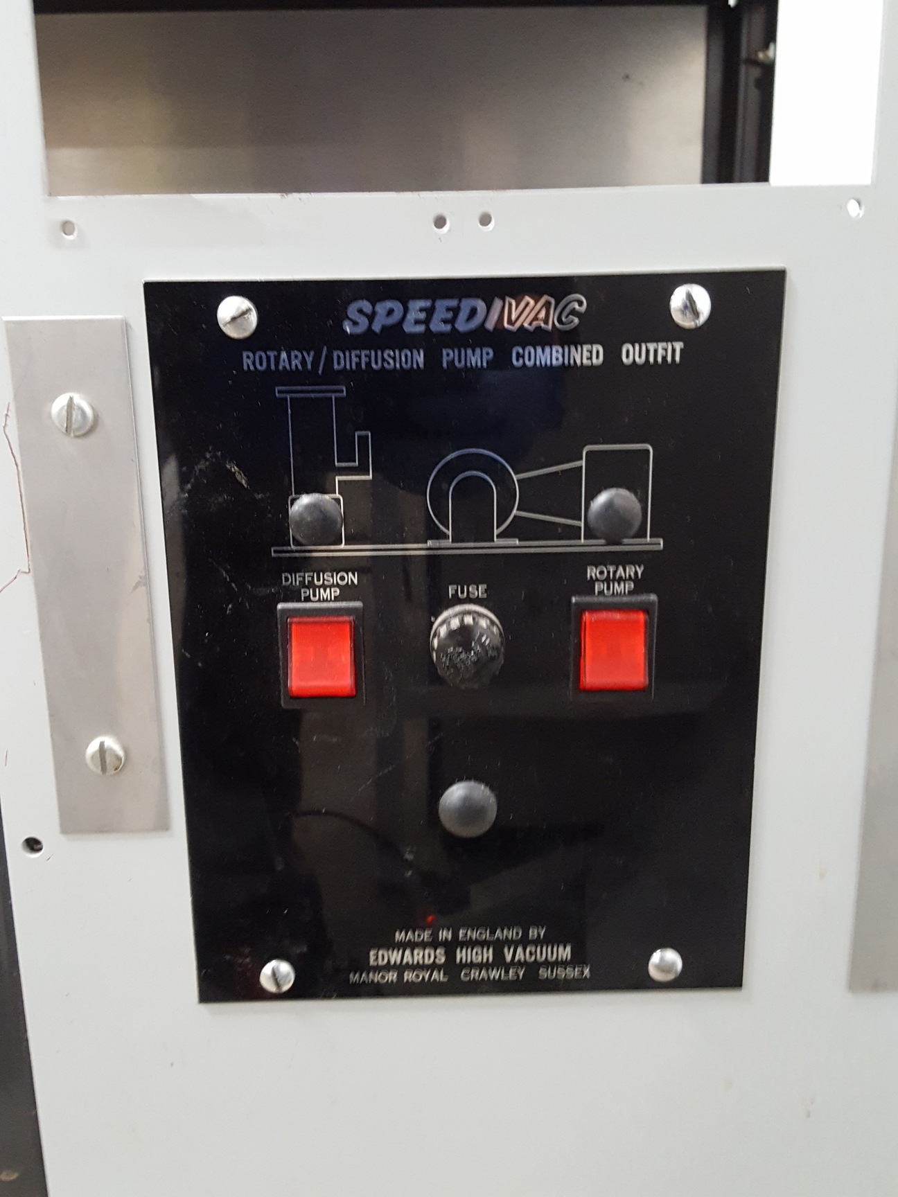 Image of Edwards SpeediVac Diffusion Pump + Cold Baffle, Spacer and UHV Chamber Lab