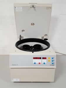 Thumbnail image of Heraeus Megafuge 1.0 Benchtop Centrifuge Lab + Bucket Rotor