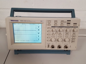 Thumbnail image of Tektronix TDS210 60 MHz Dual Channel Digital Oscilloscope Lab