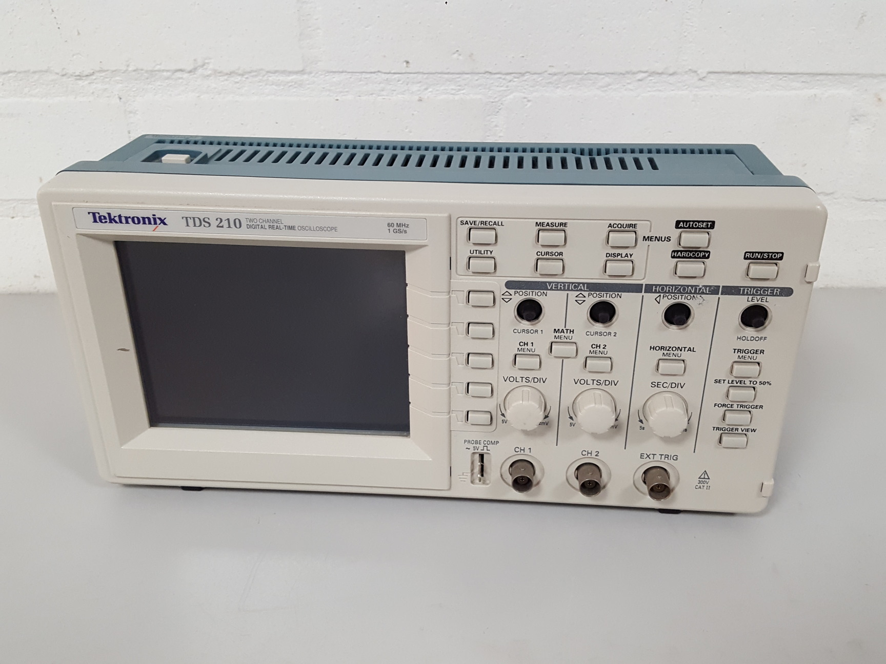 Image of Tektronix TDS210 60 MHz Dual Channel Digital Oscilloscope (Spares & Repairs) Lab