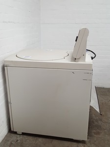 Thumbnail image of  Beckman Avanti J-20XP High Capacity Centrifuge Lab