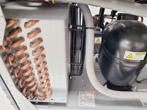 Thumbnail image of Thermo Scientific Thermoflex 2500 Recirculating Chiller Lab