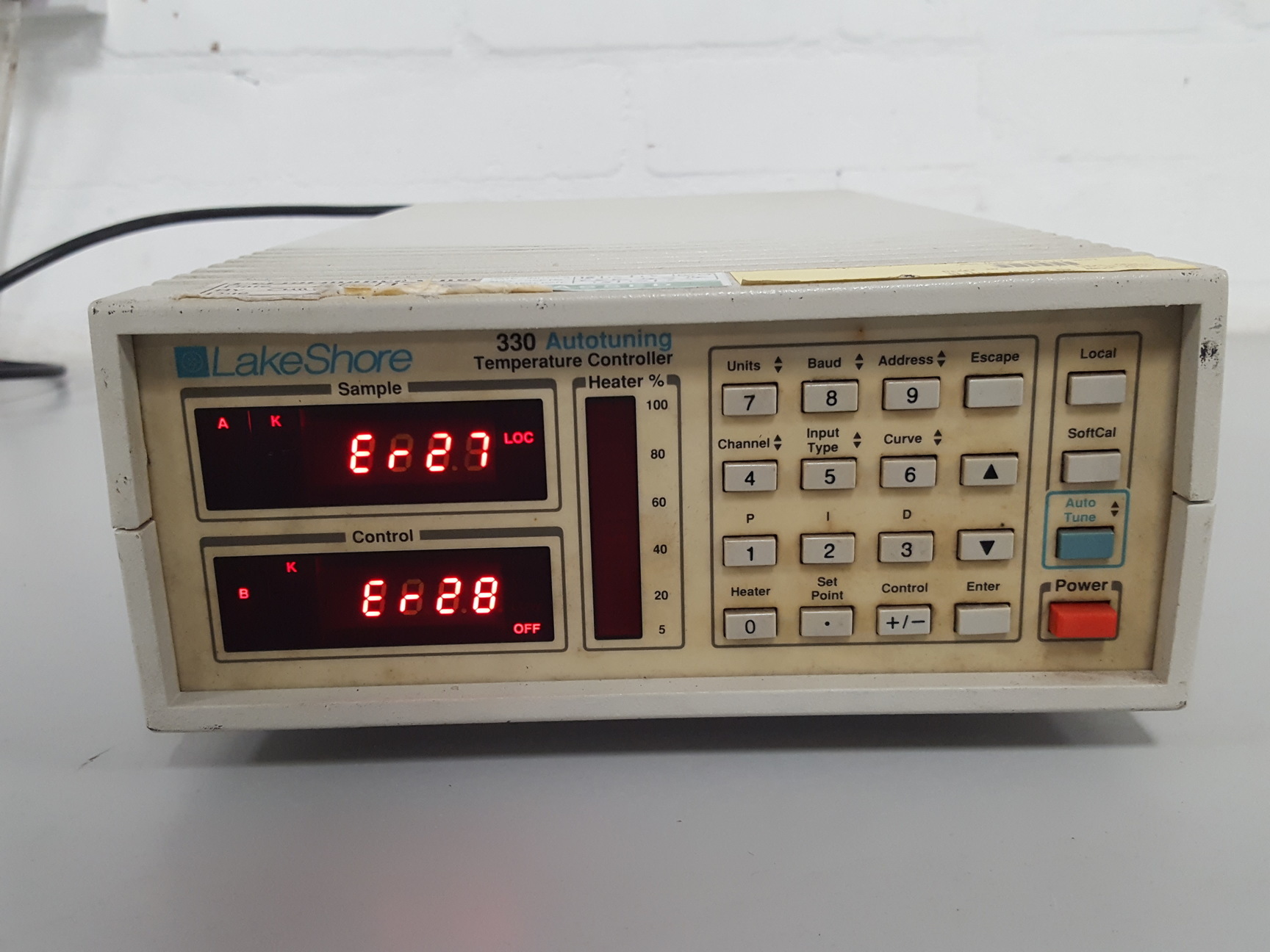 Image of Lakeshore 330 Autotuning Temperature Controller Lab