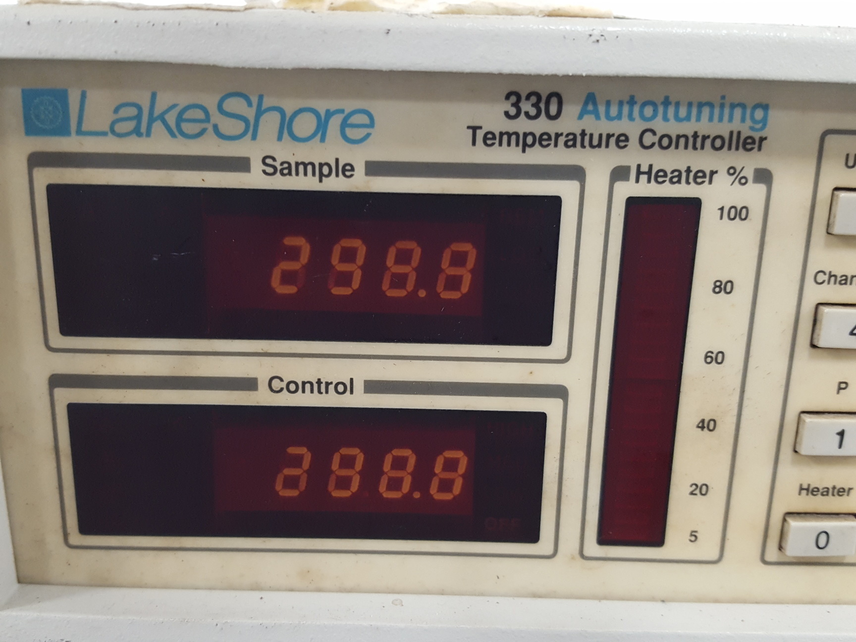 Image of Lakeshore 330 Autotuning Temperature Controller Lab