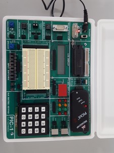 Thumbnail image of Flite Electronics PIC Training System Complete Box Part No: 900-901