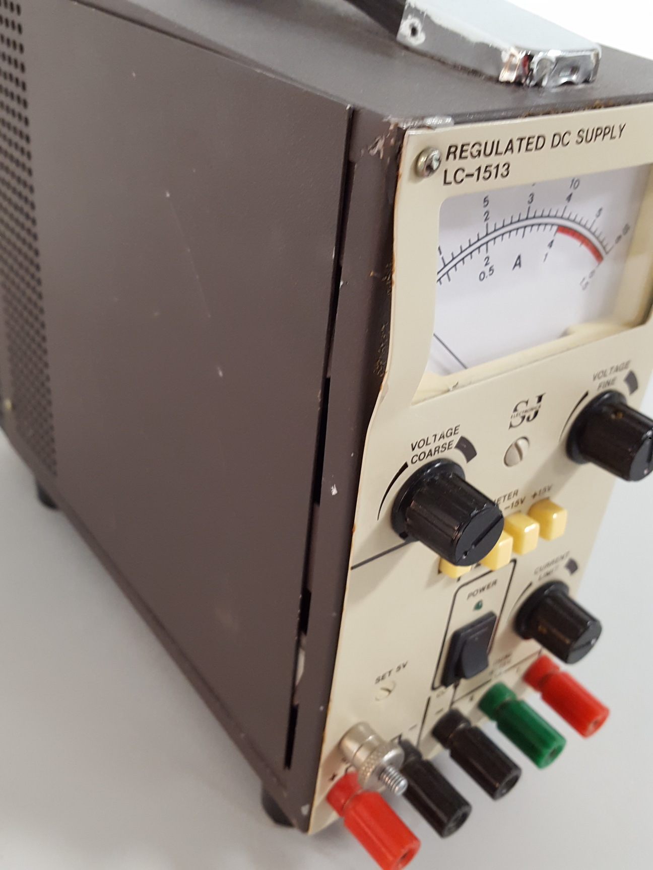 Image of SJ Electronics LC-1513 Regulated DC Power Supply Lab