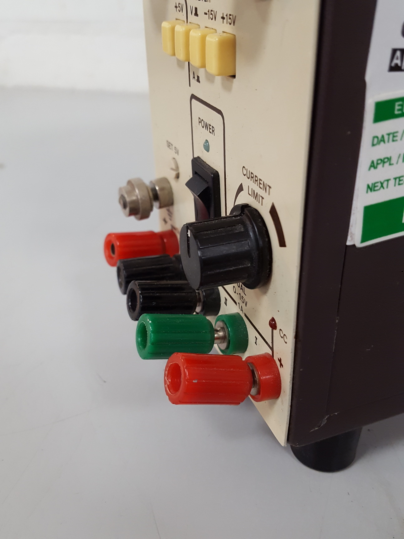 Image of SJ Electronics LC-1513 Regulated DC Power Supply Lab