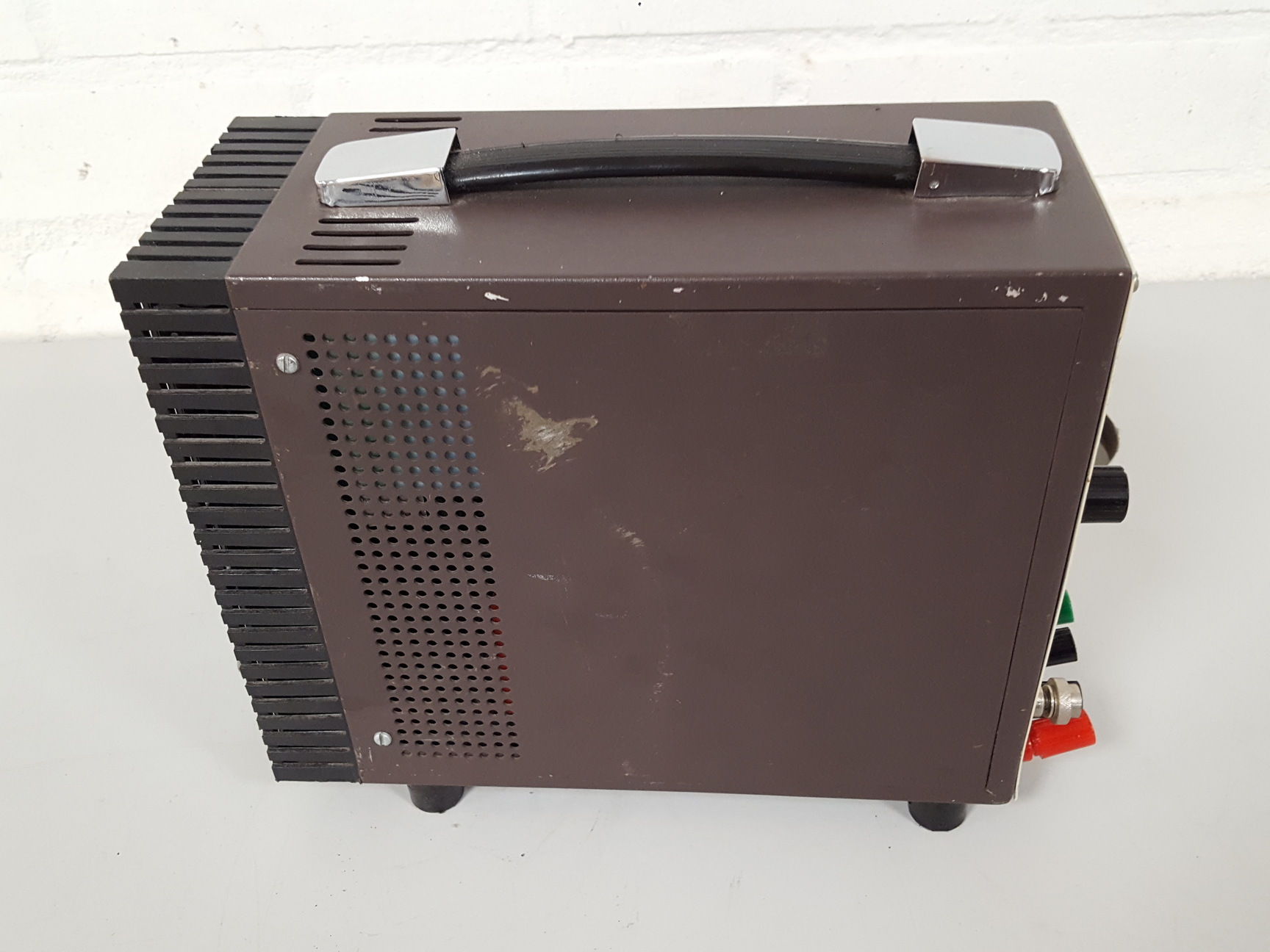 Image of SJ Electronics LC-1513 Regulated DC Power Supply Lab