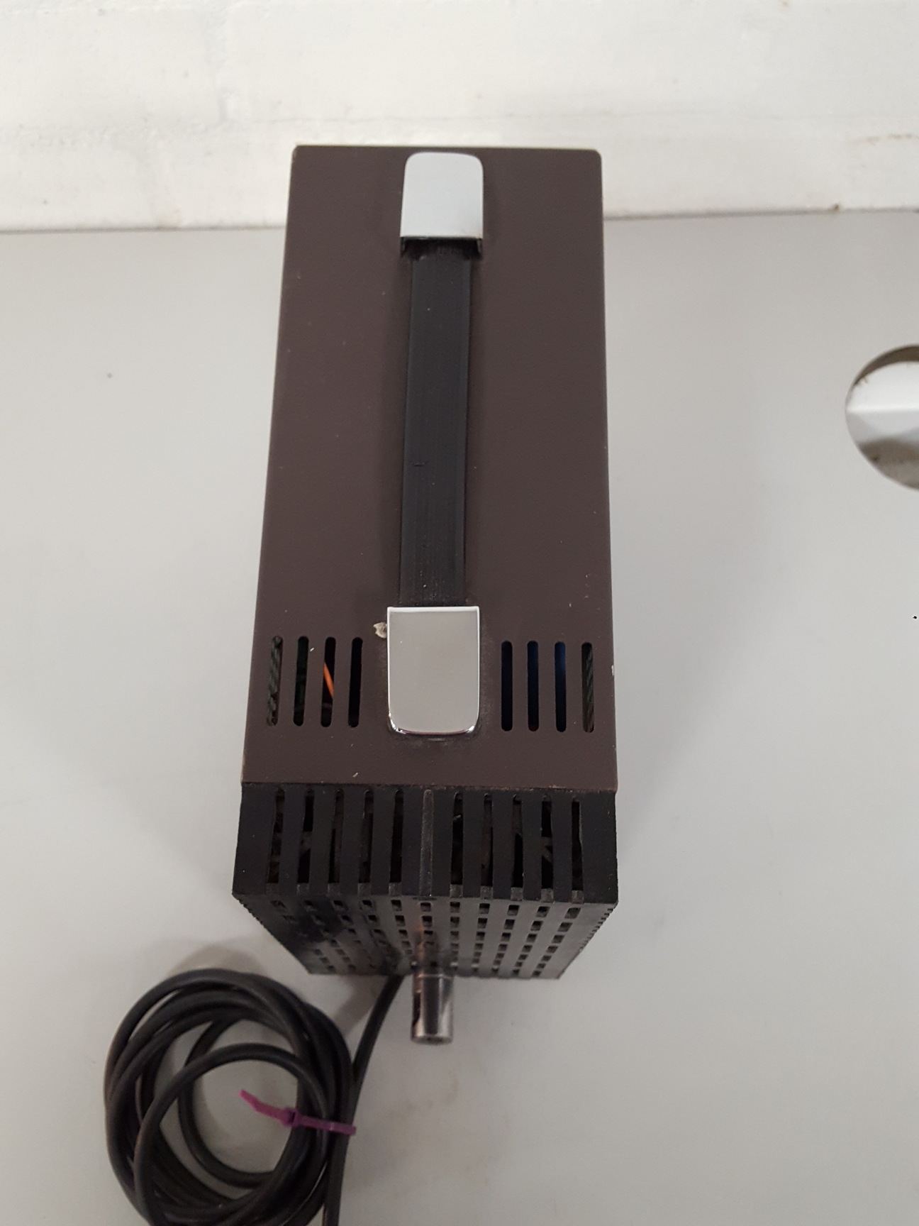 Image of SJ Electronics LC-1513 Regulated DC Power Supply Lab