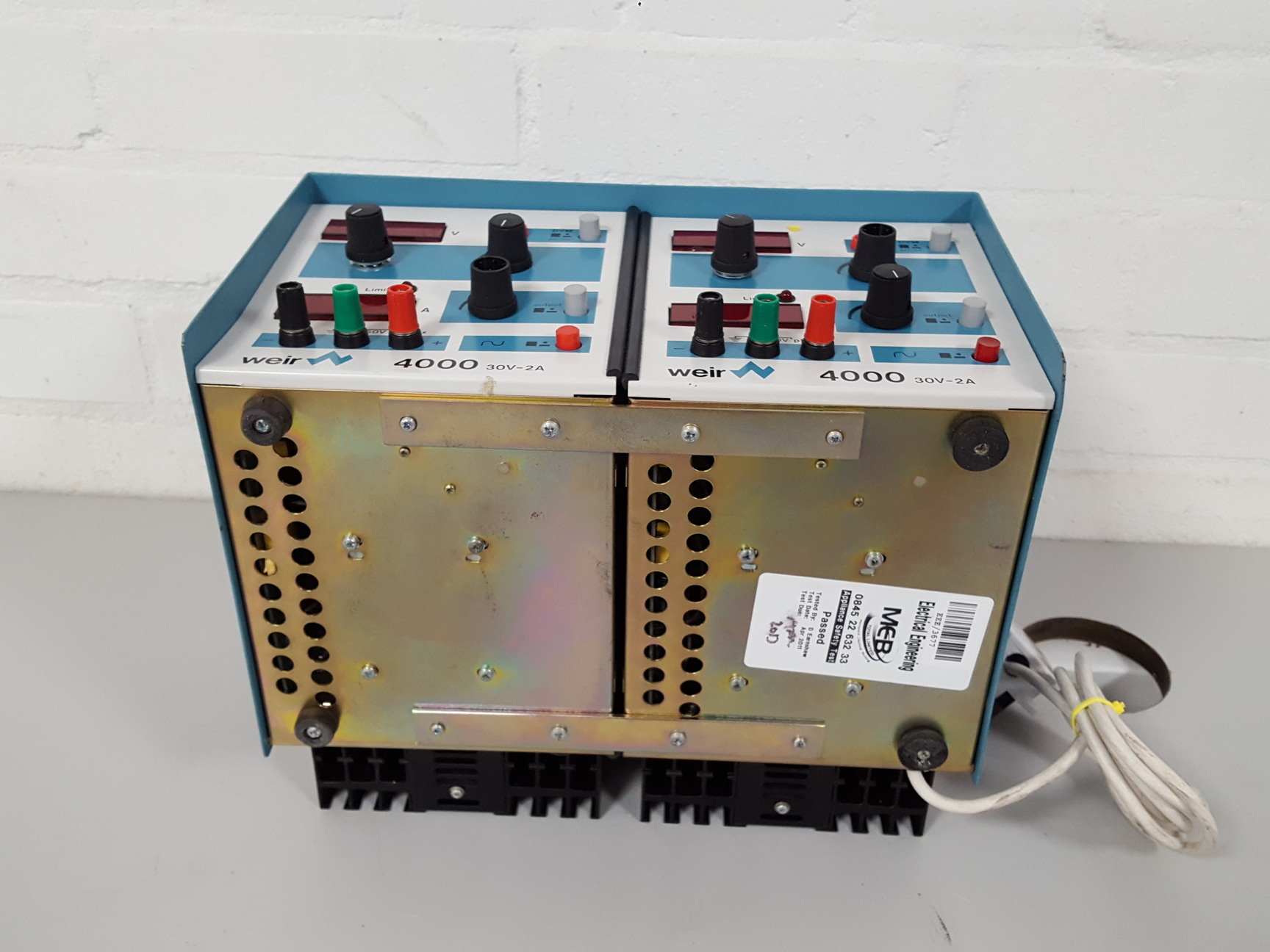 Image of Weir 4000 Dual Adjustable Power Supply 30V-2A Lab