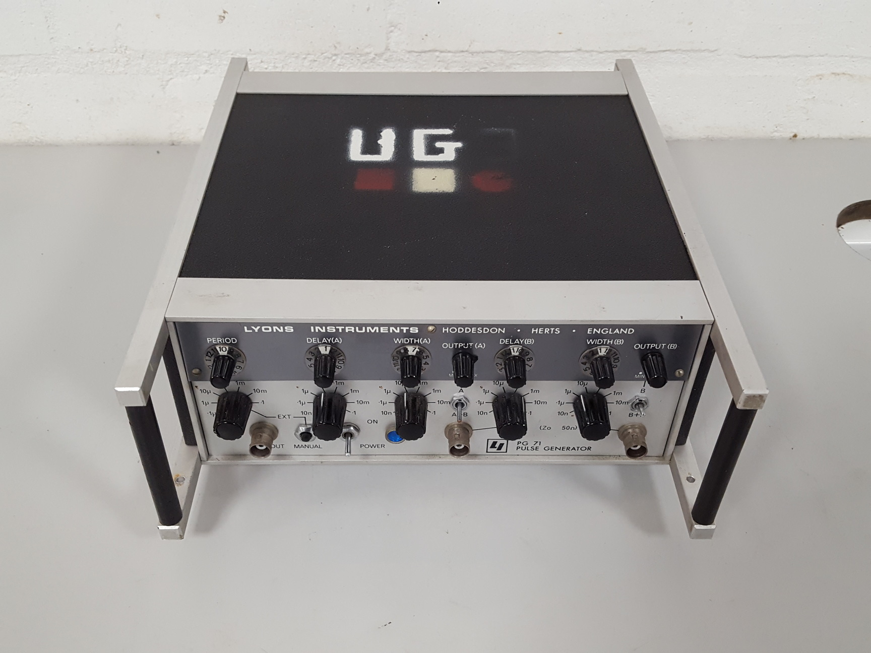 Image of Lyons Instruments PG 71N Bipolar Pulse Generator Lab - Spares Repairs