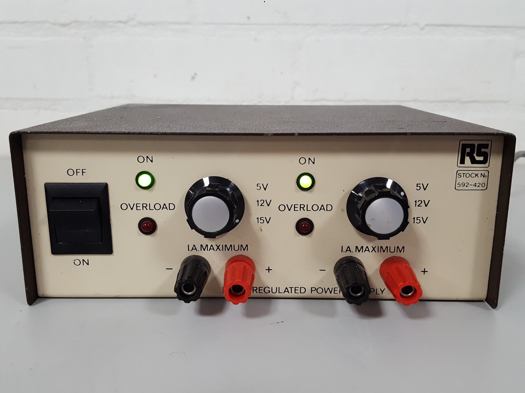Image of RS 592-420 DC Regulated Lab Power Supply 