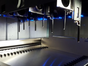 Thumbnail image of Roche MagNA Pure 96 & Hamilton FLOW PCR System Lab Nucleic Extraction & Handling