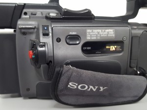 Thumbnail image of Sony DSR-PD150P Professional Mini DV Camcorder Photography