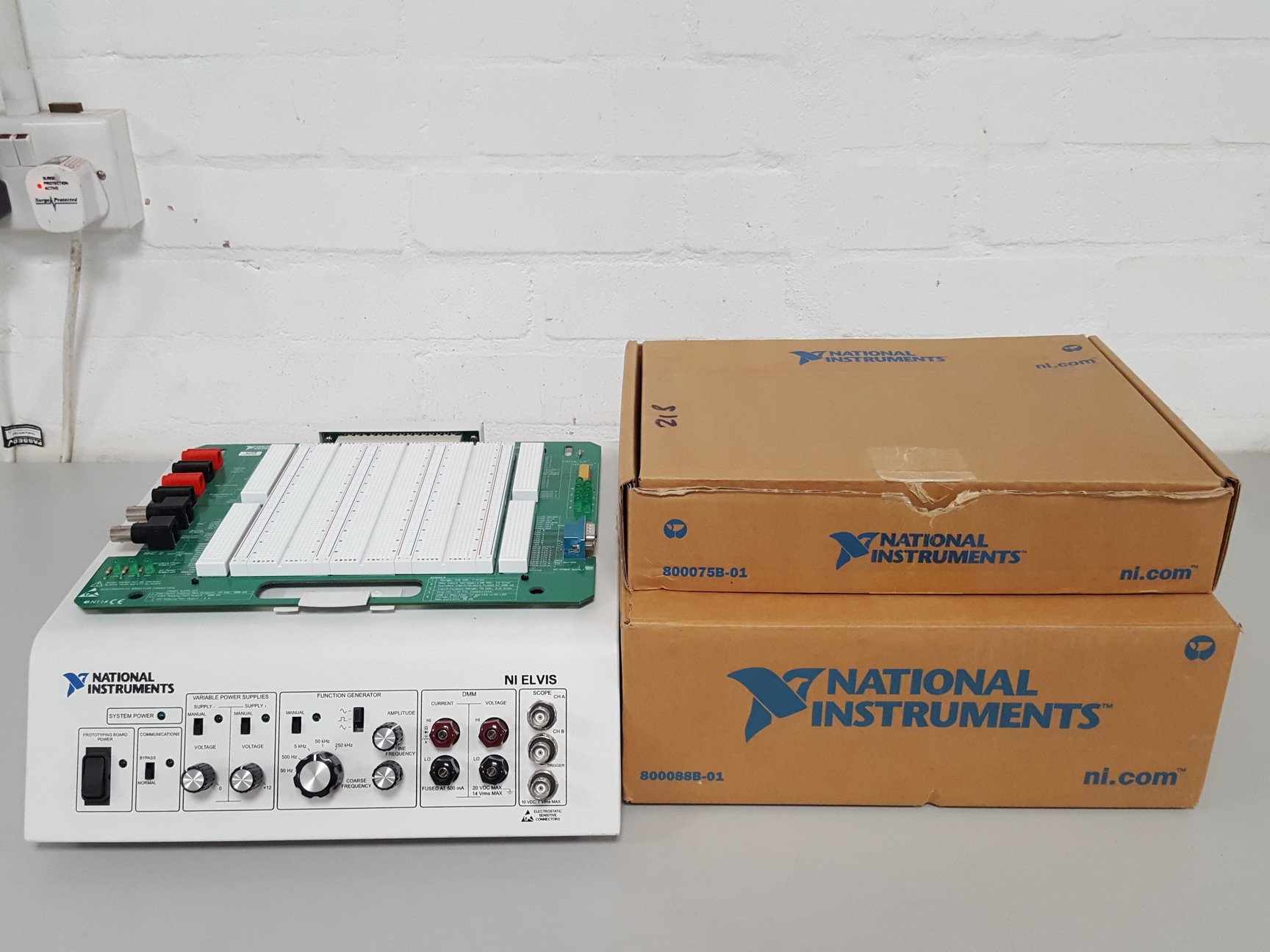 Image of National Instruments ELVIS System + USB-6251, BP-1 Battery, Labview 2009