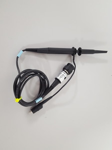 Thumbnail image of Tektronix P2221 1X/10X 200 MHz Passive Voltage Oscilloscope Probe Lab