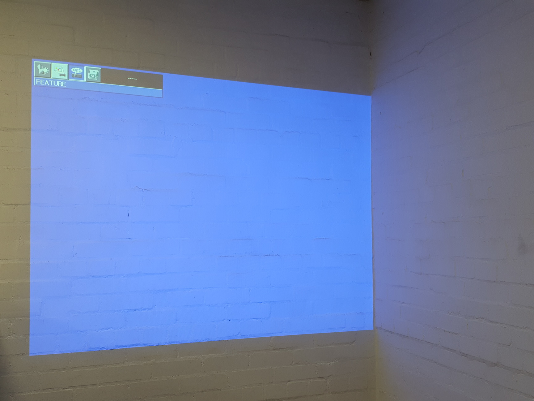 Image of Mitsubishi ColorView XL30U LCD Projector AV + Remote & Cables