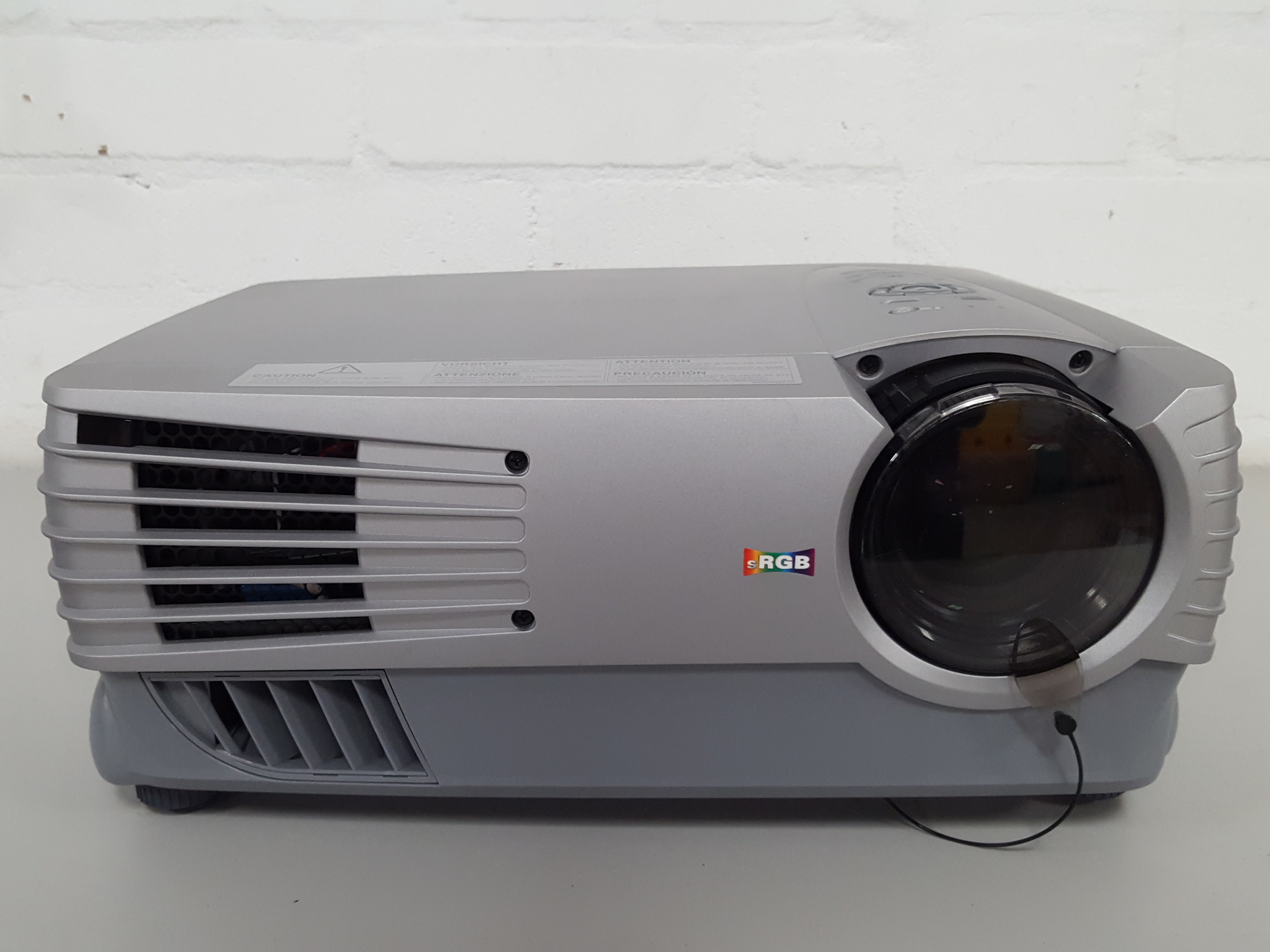 Image of Mitsubishi ColorView XL30U LCD Projector AV + Remote & Cables