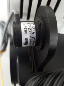 Thumbnail image of Leica DMIRE2 Inverted Confocal Microscope Spares / Repairs Lab HC Plan S 10x