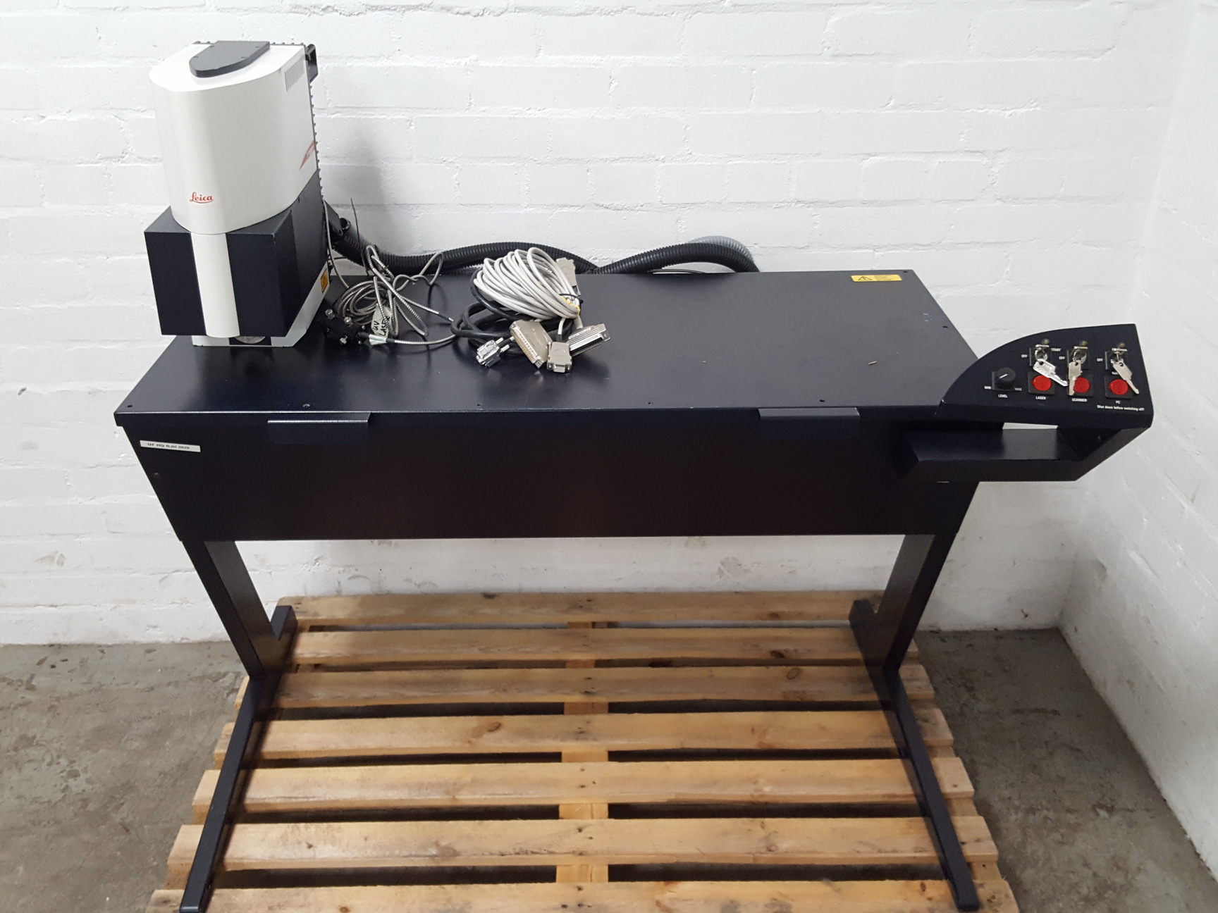 Image of Leica TCS SP2 Supply Unit Table & Scan Unit Confocal Microscope Lab