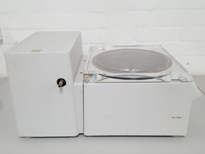 Thumbnail image of Eppendorf Concentrator 5301 Benchtop Centrifuge Lab