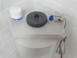 Thumbnail image of Millipore TANKPE100 100 Litre Polyethylene Water Purifier Tank Lab