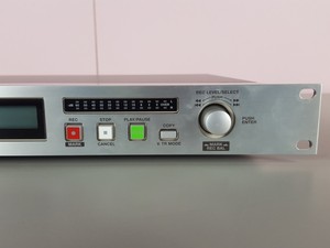 Thumbnail image of Marantz PMD560 Solid State Recorder Professional 