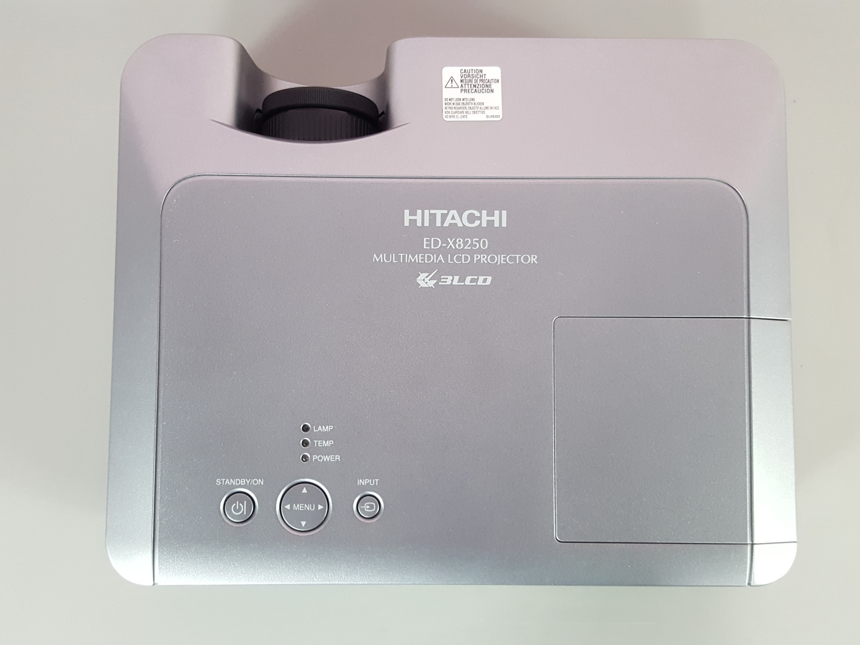 Image of Hitachi ED-X8250 TRI-LCD Projector