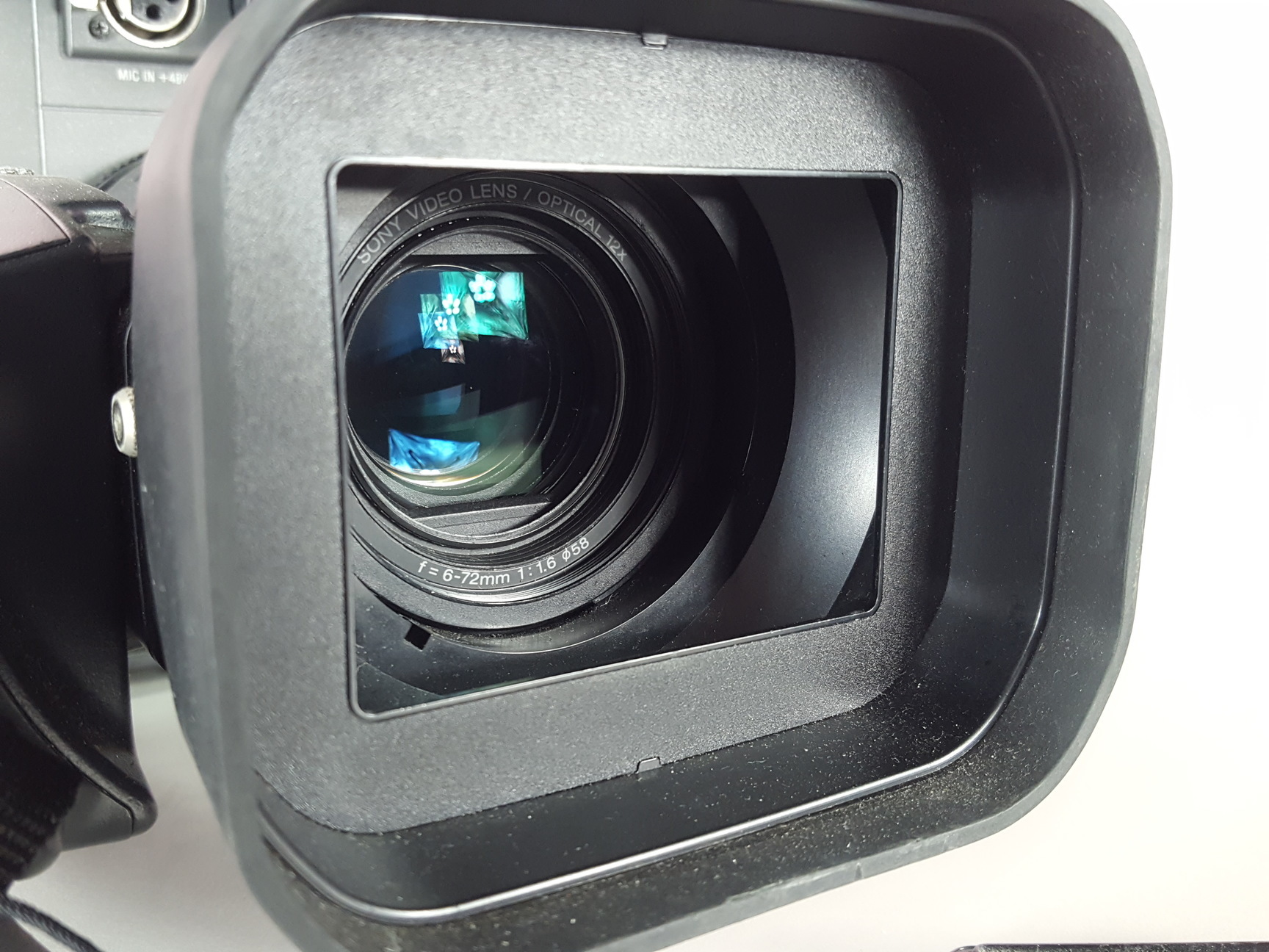 Image of Sony DSR-250P Professional Camcorder Cameras & Photography